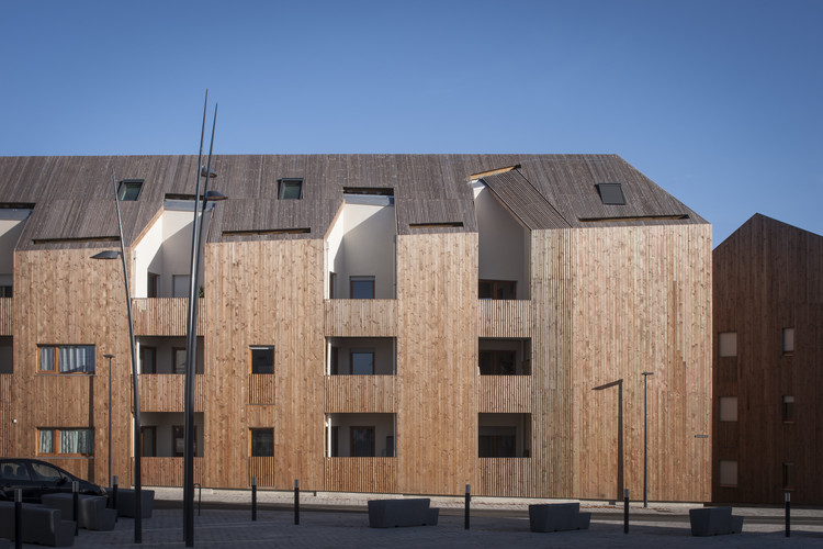 法国 Ecouflant 村中心重建项目 · 历史与现代对话-2