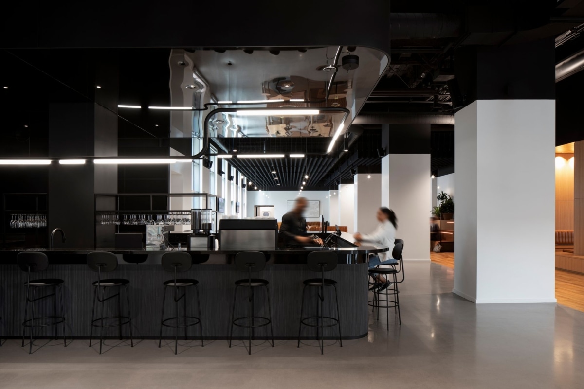 麦卡锡·泰特劳律师事务所丨加拿大蒙特利尔-18