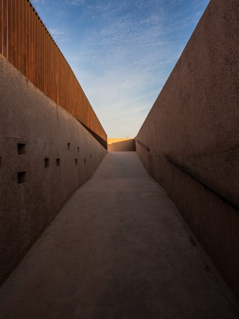 玉门关游客服务中心-45