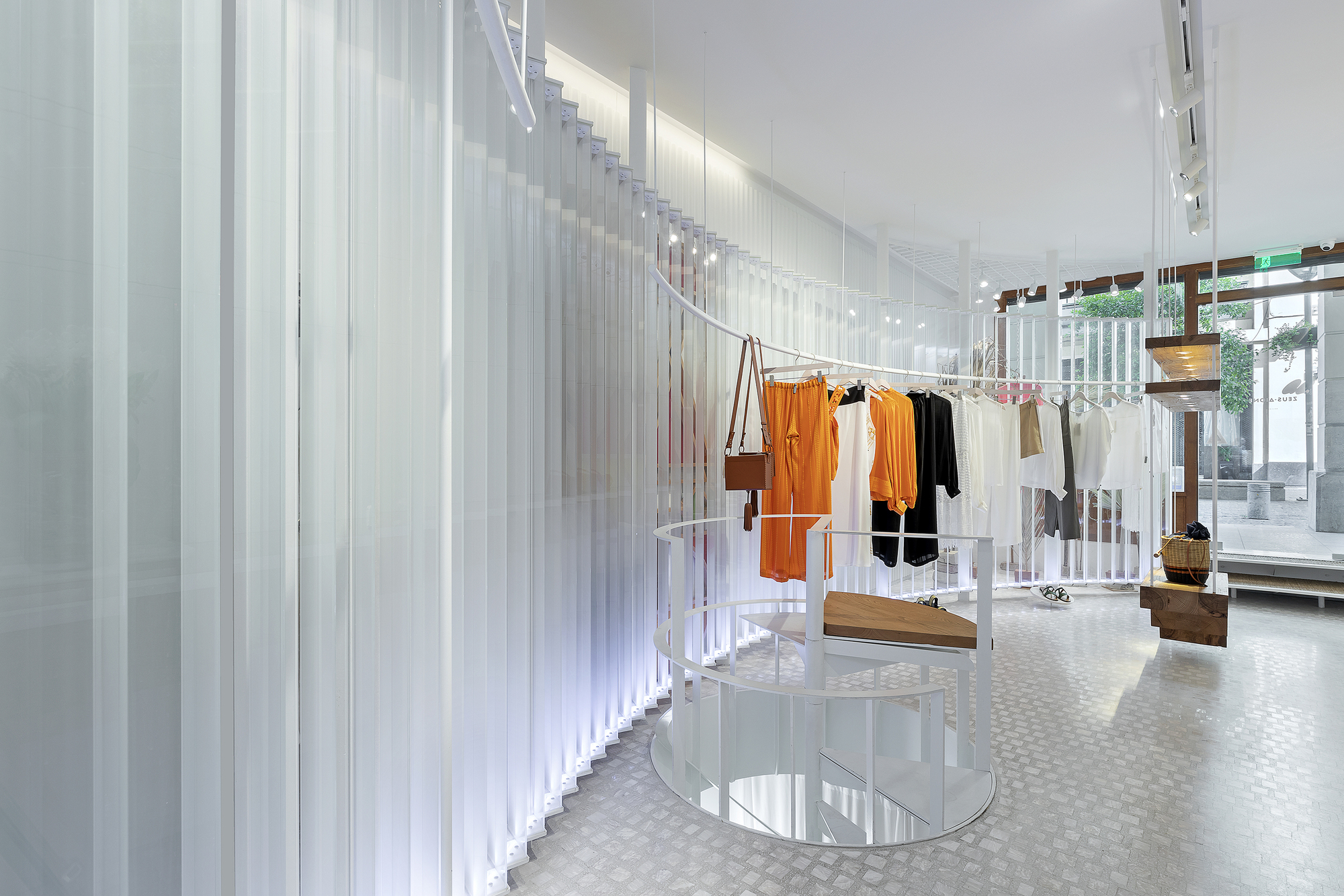 Zeus+Dione 旗舰店丨希腊雅典丨enroutearchitecture-18