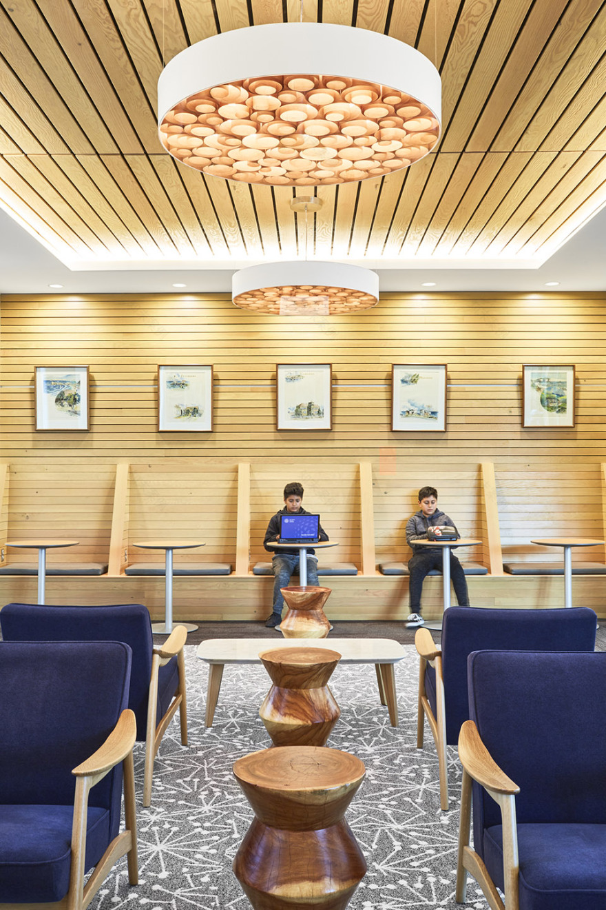 美国半月湾图书馆-102