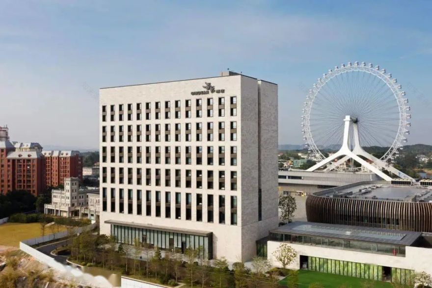 一城一仕 | MUJI设计鼻祖亲自操刀,充满生命力的哥弟酒店-3