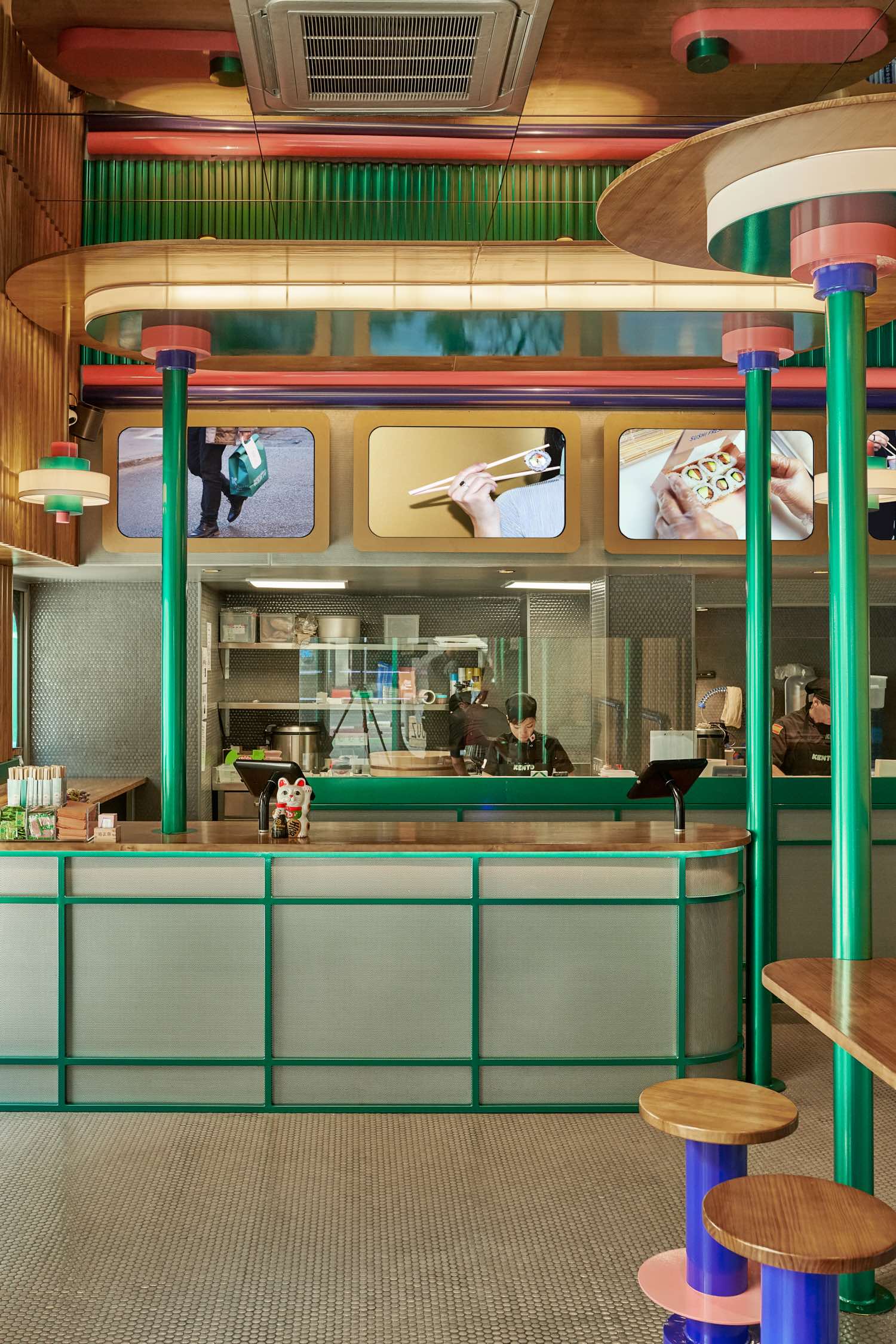 Masquespacio 打造肯托最大旗舰店,简约时尚碰撞日式风情-8