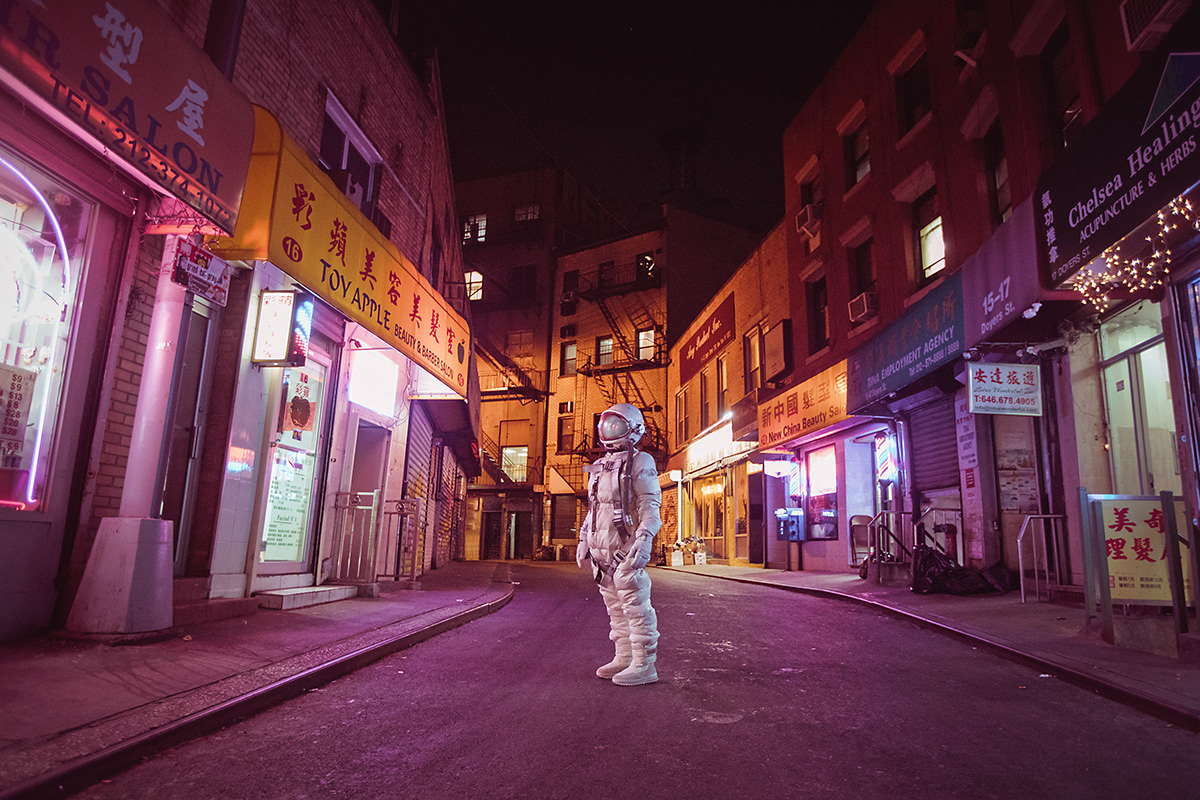 孤独的宇航员-13