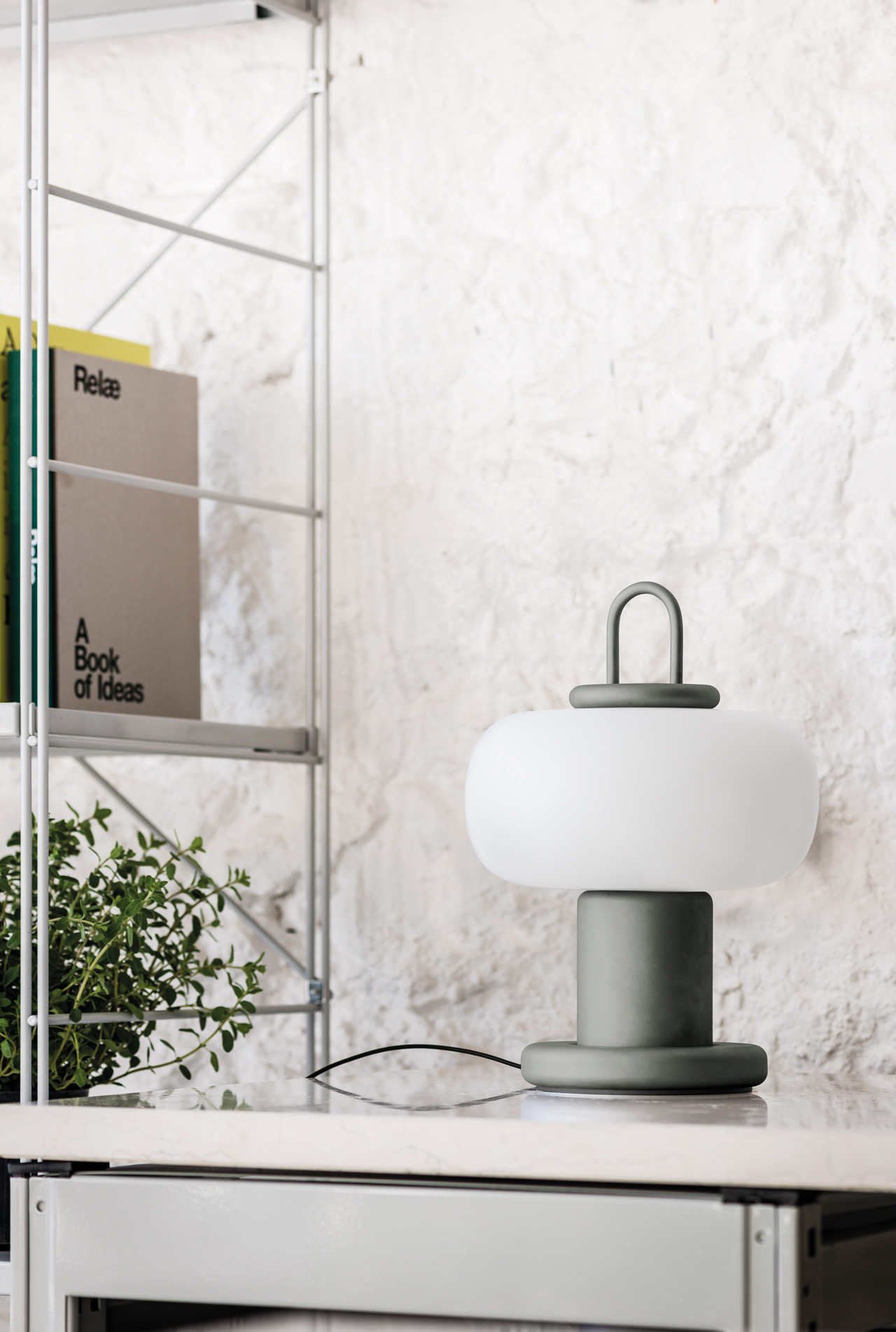 Nox: A Portable Luminaire for Both Indoors and Outdoors-5