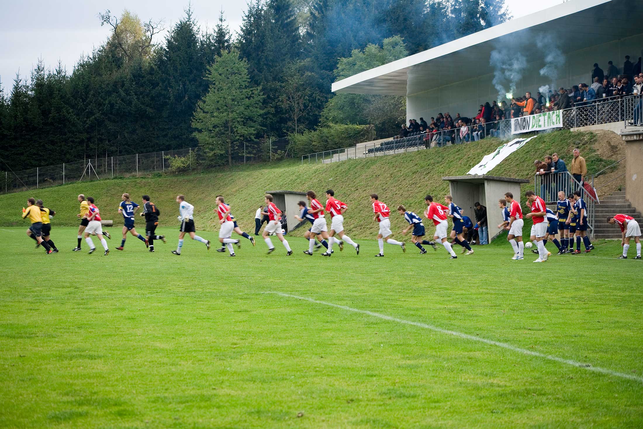 沃尔芬足球场丨Hertl Architekten-10