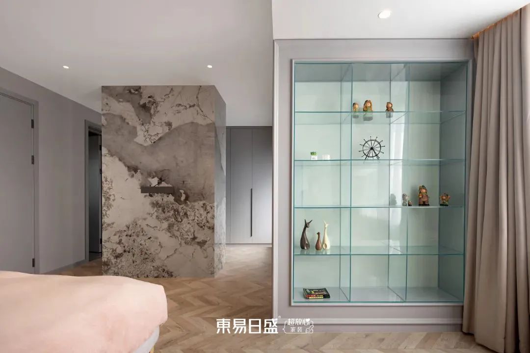 300㎡法式别墅实拍，极简的浪漫，摇曳的风情-48