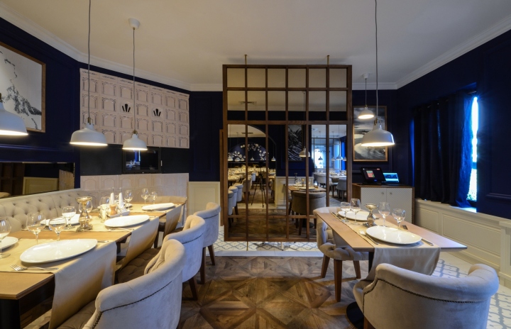 由 Yellow Office Architecture 设计的 Mythos 餐厅,位于克拉约瓦——罗马尼亚-30