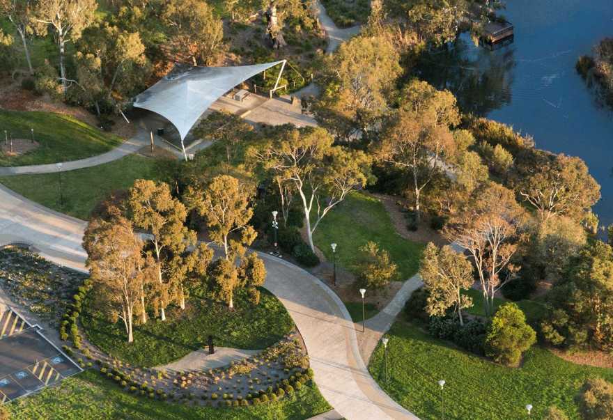 皇家墨尔本理工大学绿廊(RMIT Bundoora Pedestrian Spin)-11