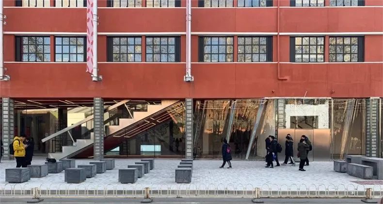 曲线形玻璃立面是如何实现的？-56