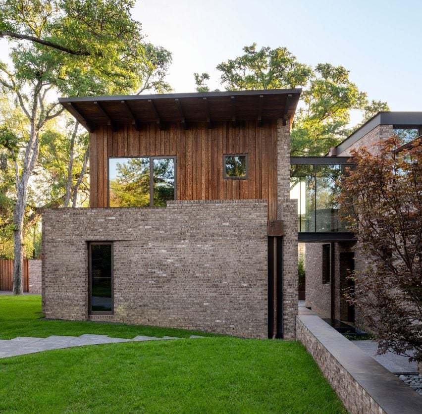 奥斯汀橡树林中的玻璃桥住宅丨美国奥斯汀丨Sanders Architecture-2