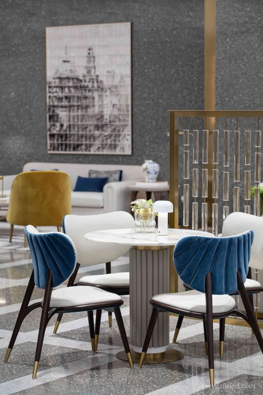 上海陆家嘴金融中心奢华样板房设计-18