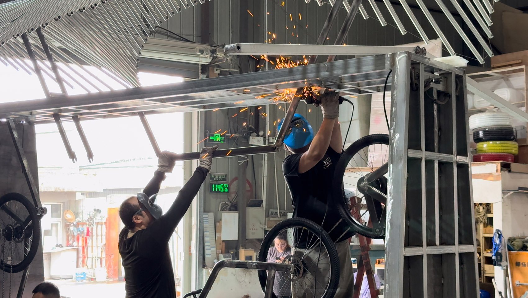 飞翔丨中国上海丨木白日生艺术设计-100