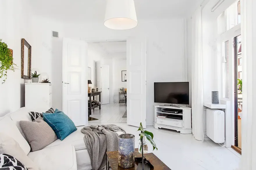 古典之韵 | 1903 年的铁艺阳台公寓-9