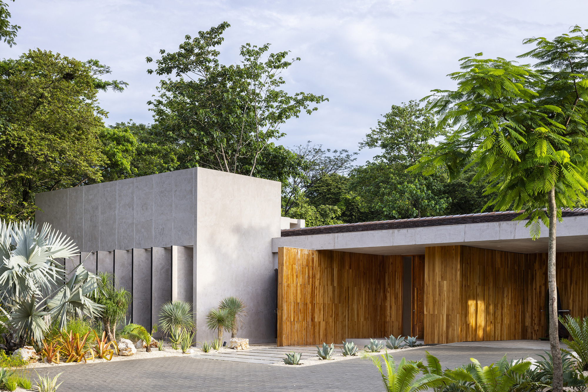 Six Courtyards House丨VOID设计-24