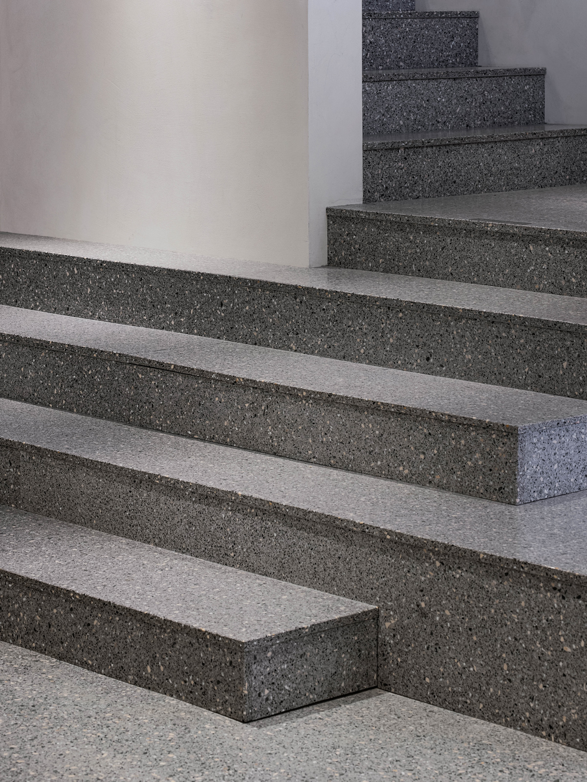 MUSINSA STANDARD HONGDAE | LABOTORY-36