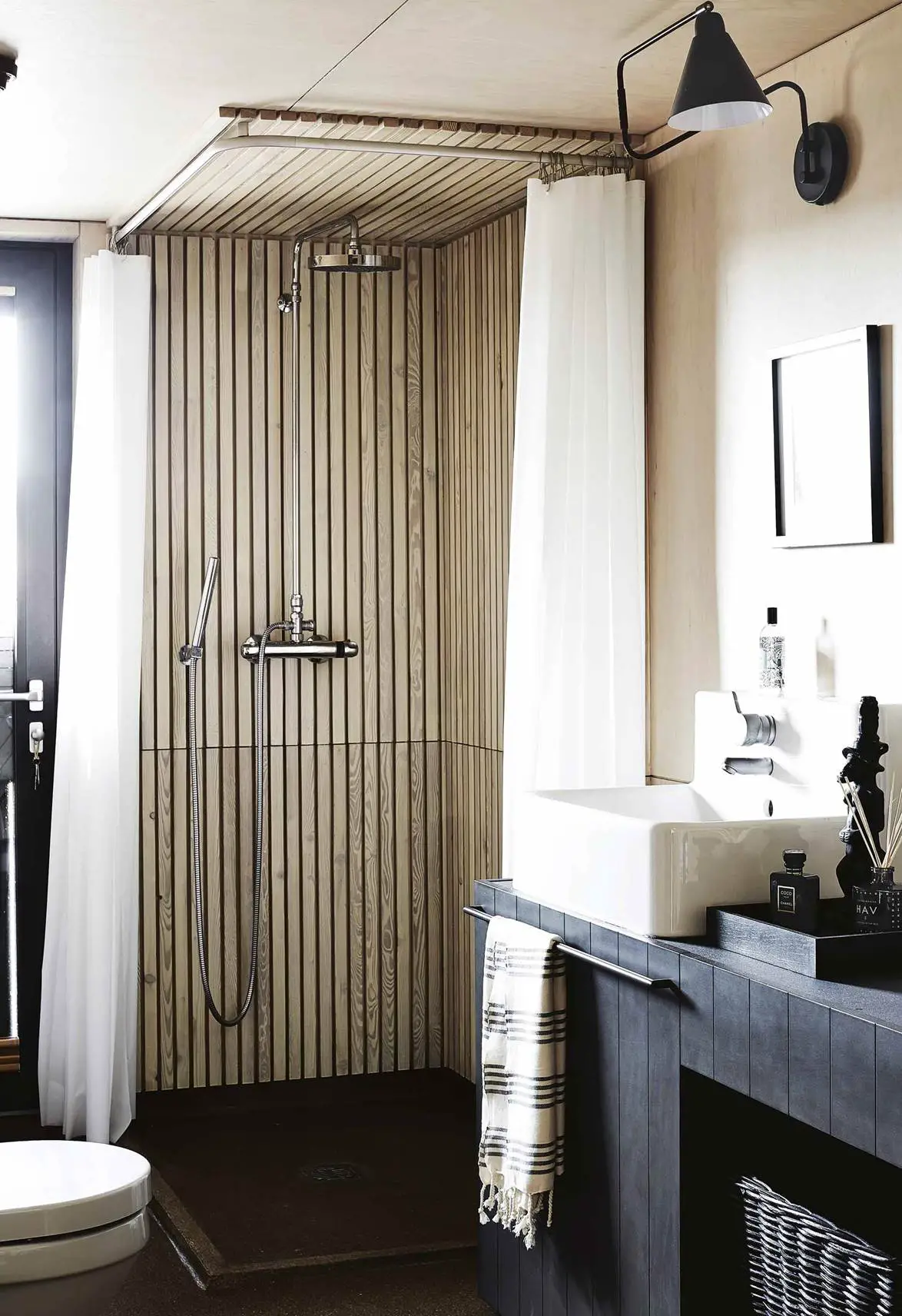 冰岛木质别墅 | 日式与北欧风格的完美结合-15