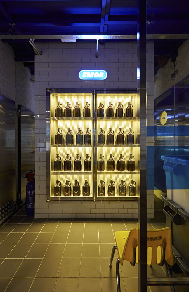 现代简约 18 坪公寓室内设计案例-11