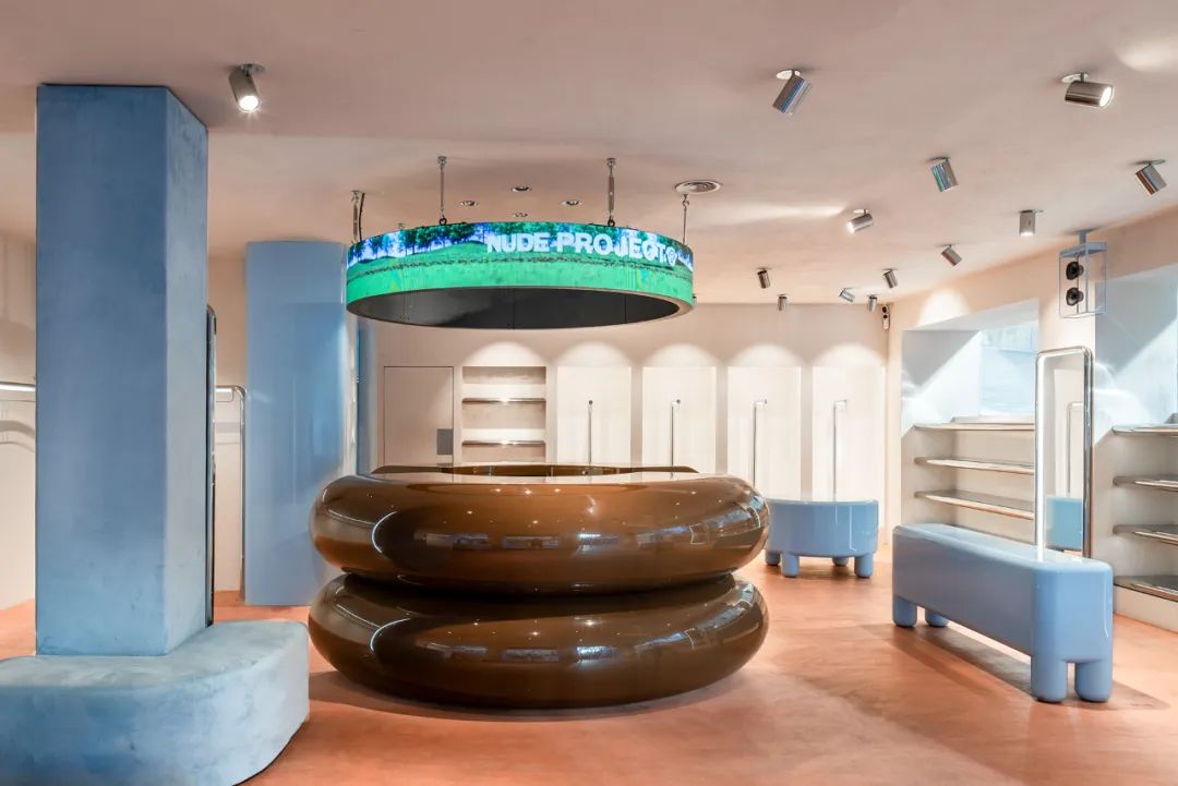 Nude Project 新旗舰店丨葡萄牙里斯本丨阿尔贝托·埃尔蒂尼,玛丽娜·马丁-0