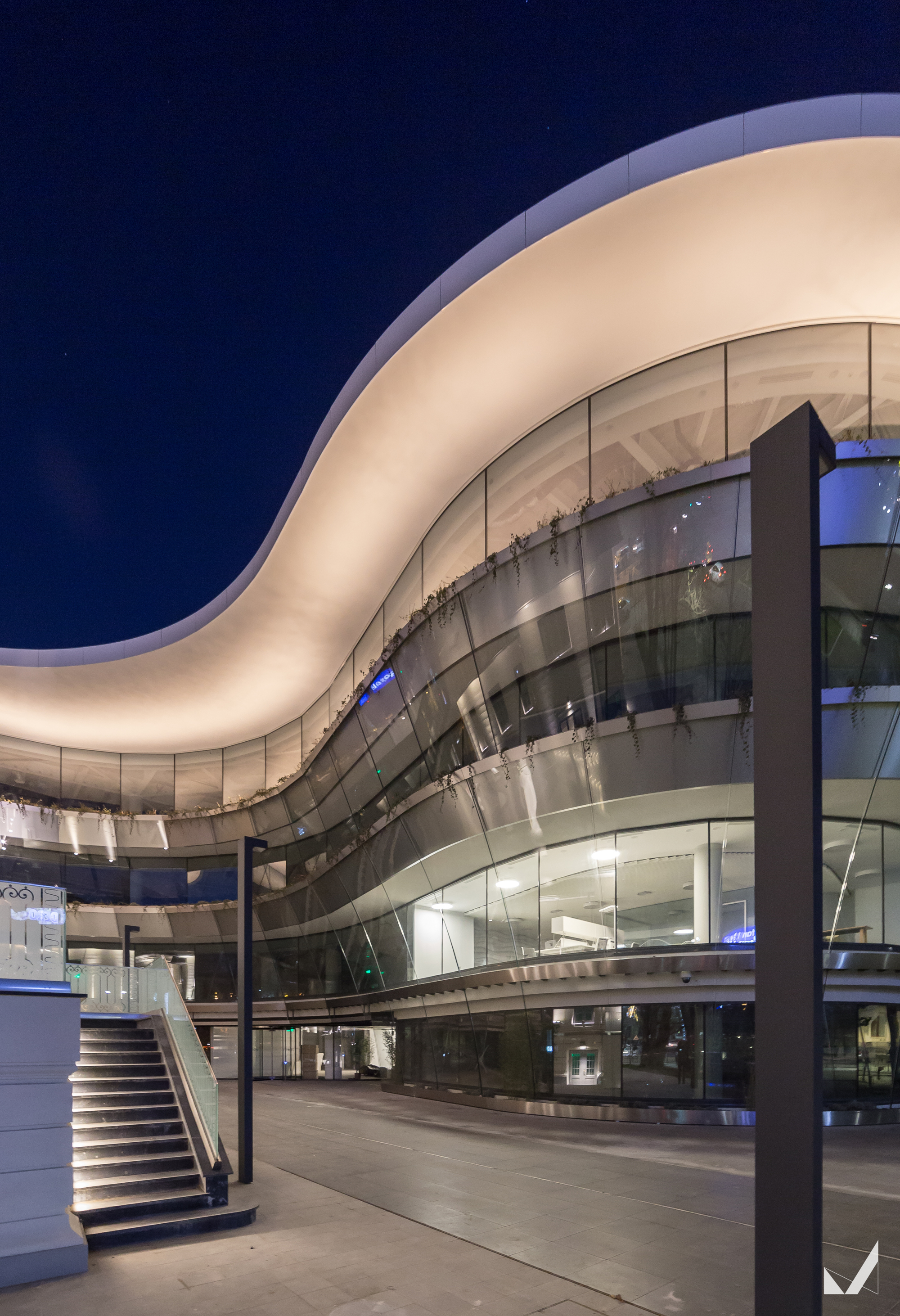 融合历史与现代的罗马尼亚 Oromolu 别墅室内设计-16