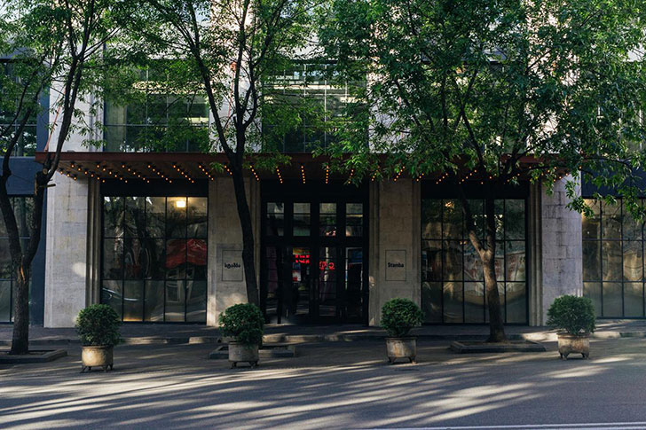 格鲁吉亚新酒店 Stamba，工业建筑的现代新生-2