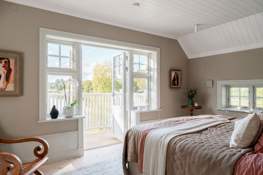 瑞典湖畔红屋-11