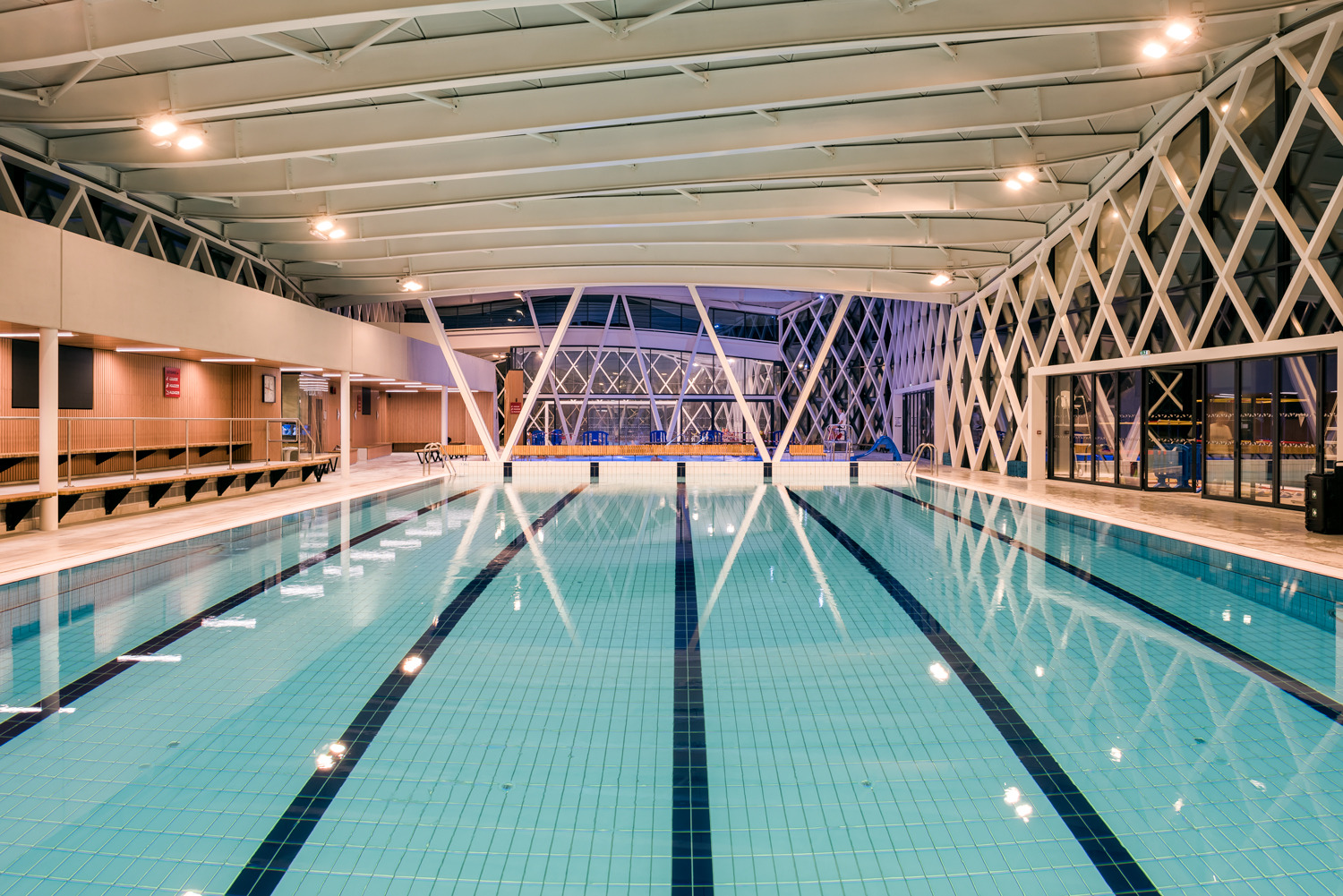 体育馆丨MultiplexeAquatique-129