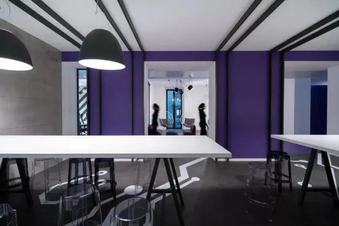 灵活多变、注重健康的办公空间设计-33