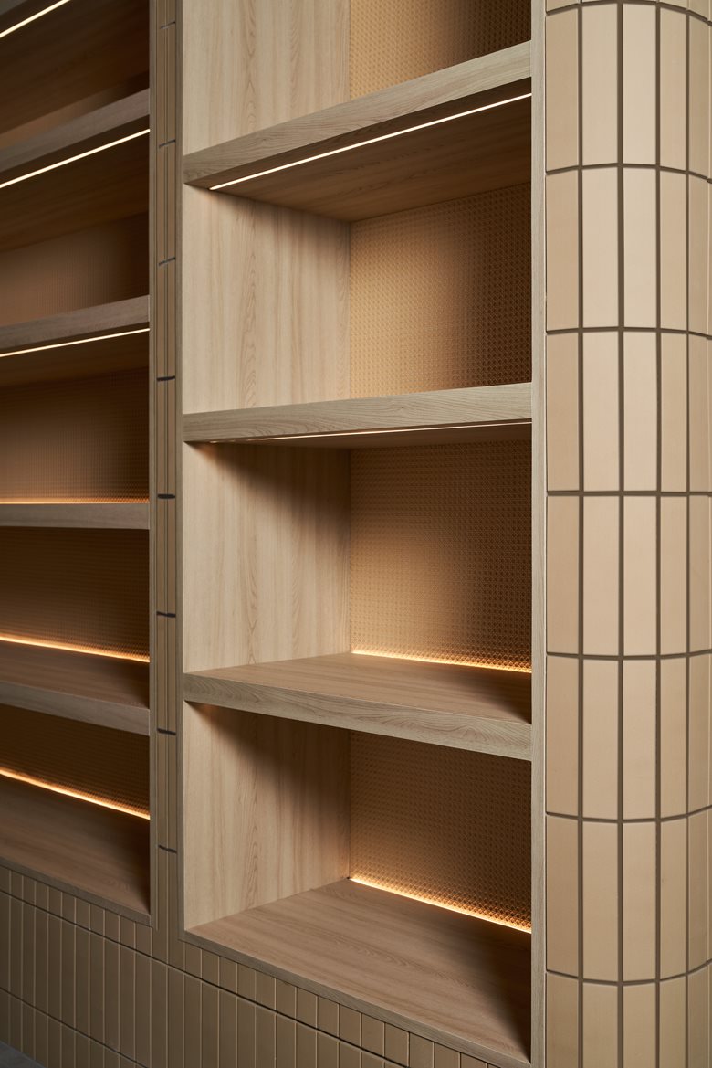 从漫步黄昏海滩度假氛围中汲取灵感的家具店设计丨中国台北丨Yatofu（雅图仕）-18