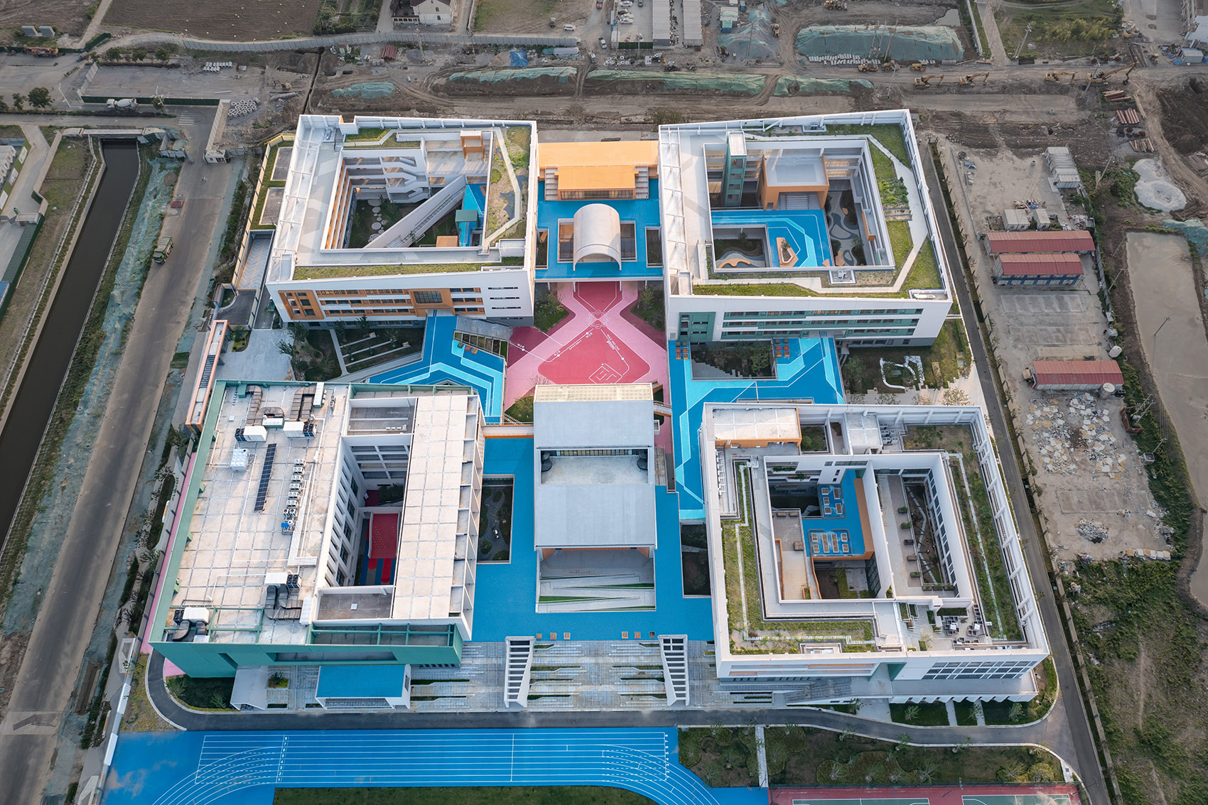 无锡市洛社第二中心小学丨中国无锡丨c+d设计中心-87