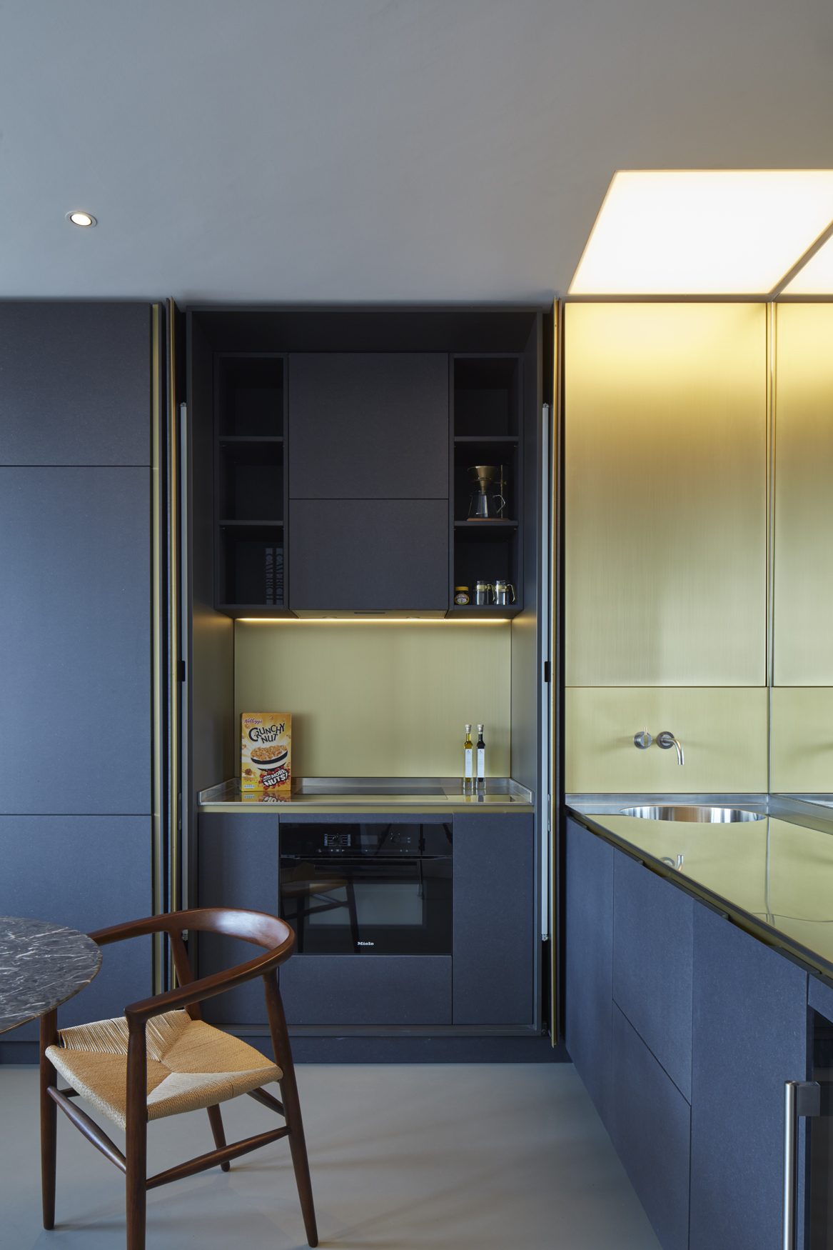 Wilkinson Eyre and Jonathan Tuckey convert King's Cross gasholders into luxury flats-17