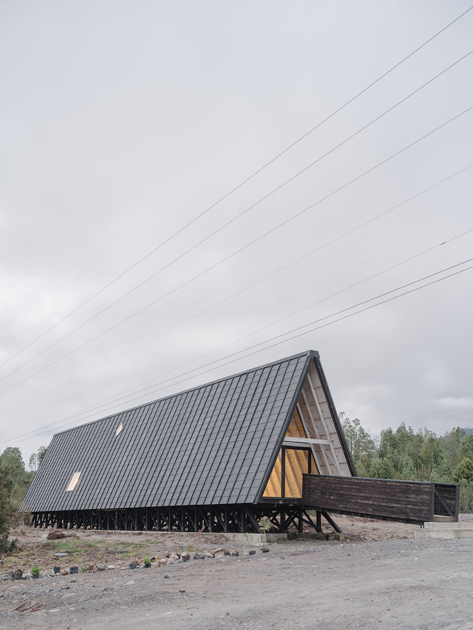 公园管理员 Aladino 的家丨智利丨Iván Bravo Architects-9