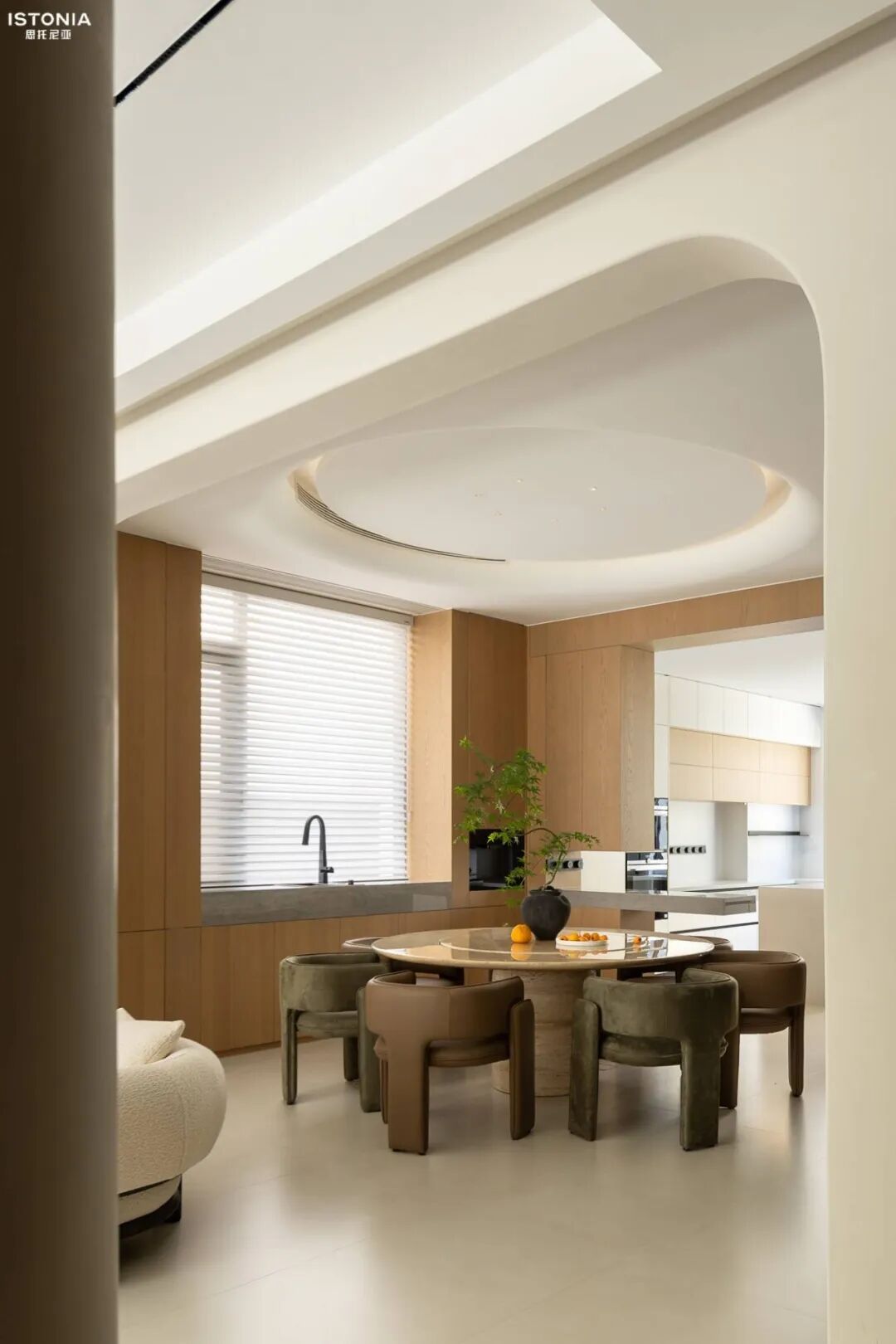 ISTONIA|现代风木质美学构筑的雅致空间-27