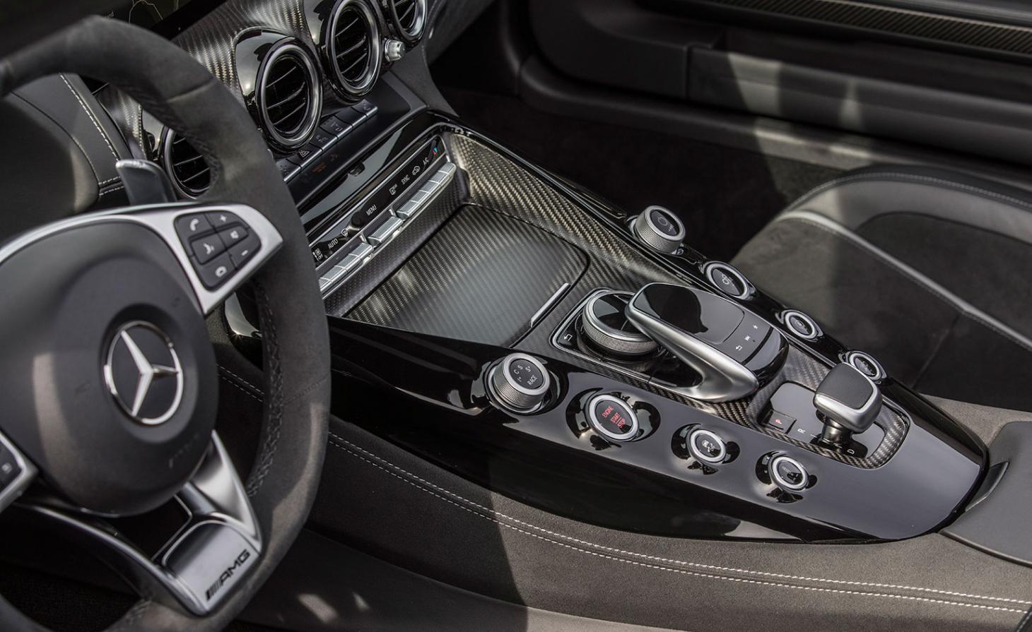 奔驰 AMG GT C 跑车 | 声波湍流中的优雅与激情-10