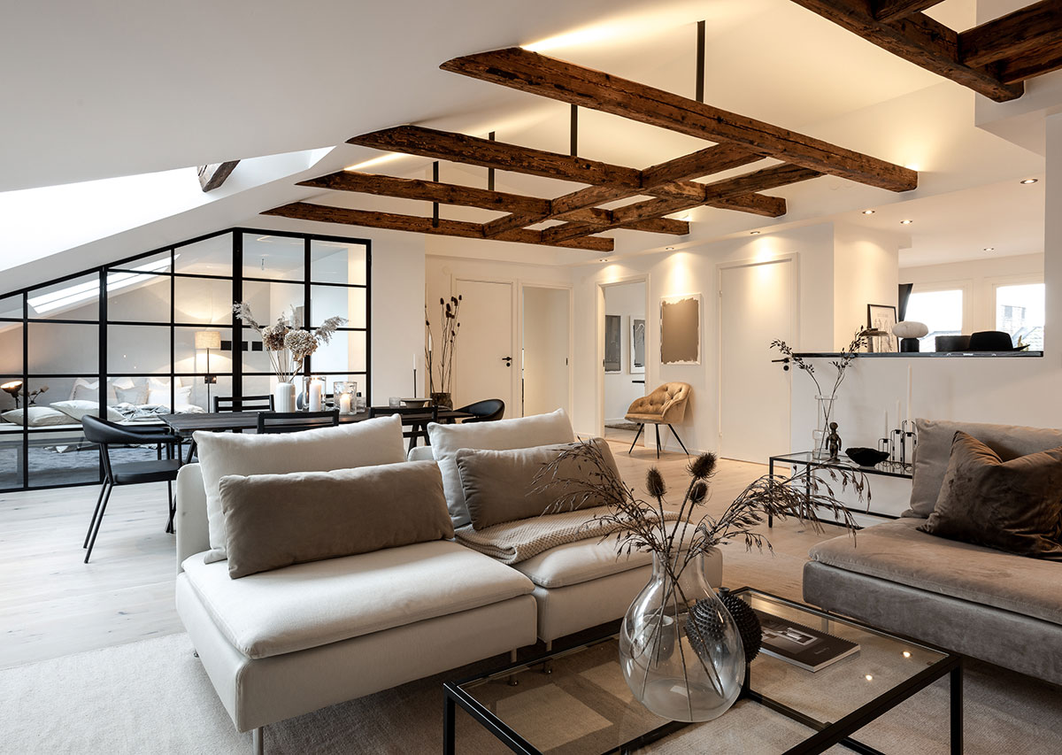 瑞典时尚阁楼公寓 | 玻璃隔墙与木梁的完美结合-1