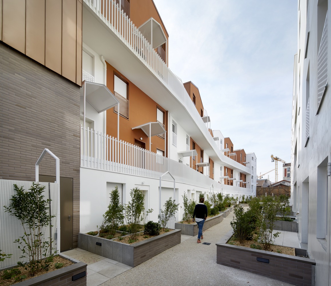 巴黎角落的雕塑式建筑群-31