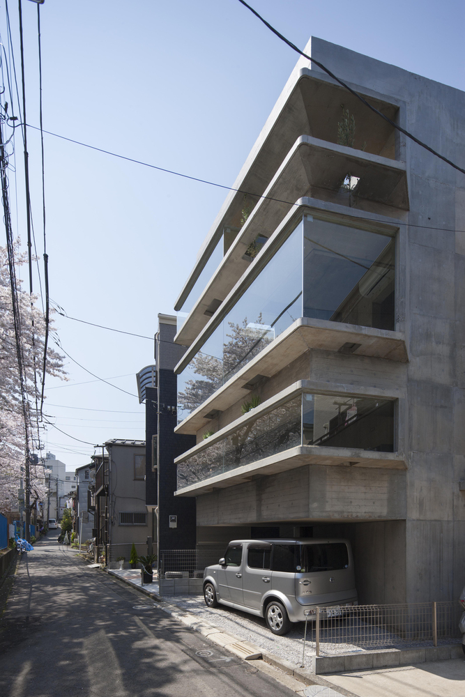 樱花盛景下的 42 平米“Oriel Window House”-21