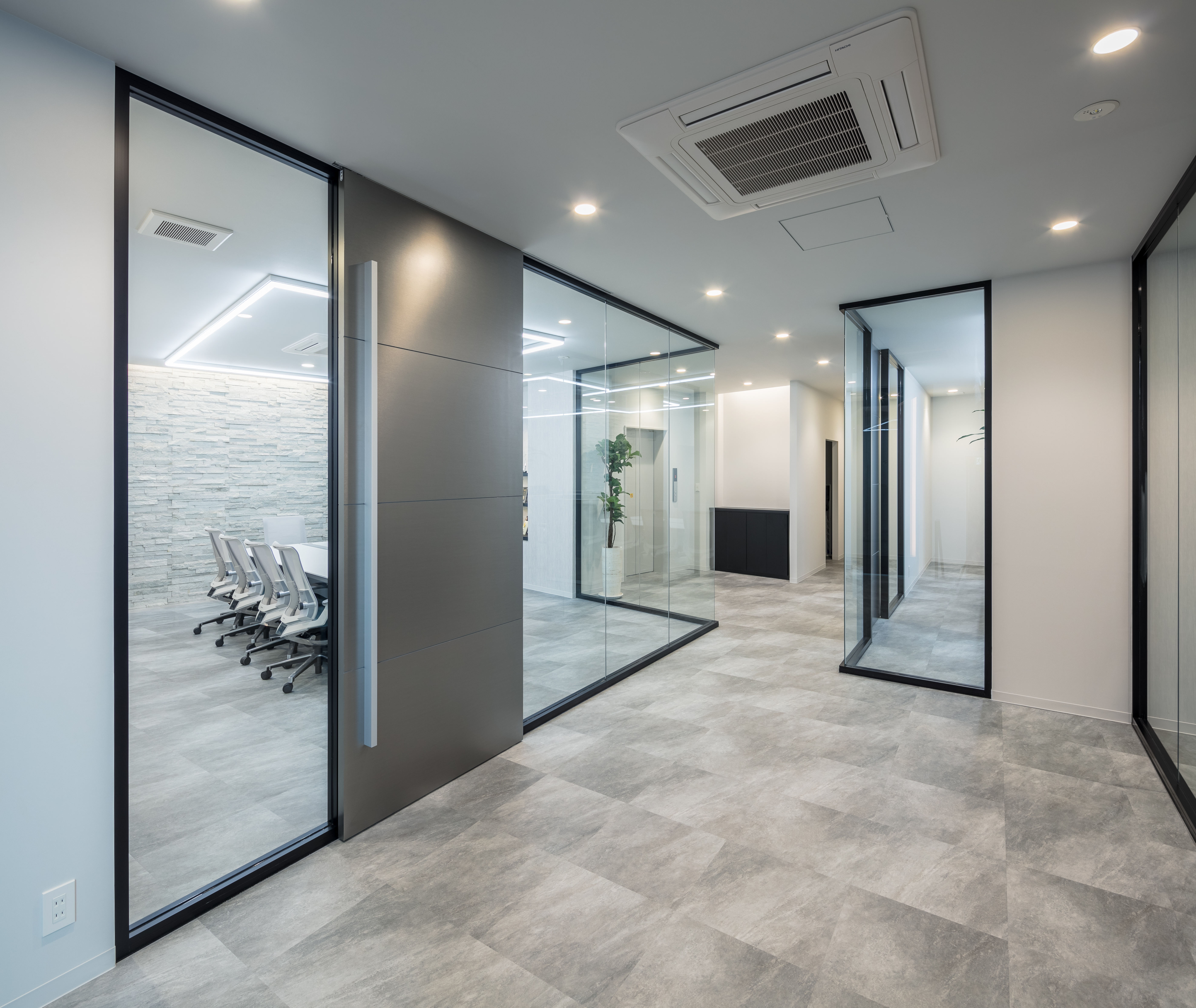 TIA 保险服务公司总部-19