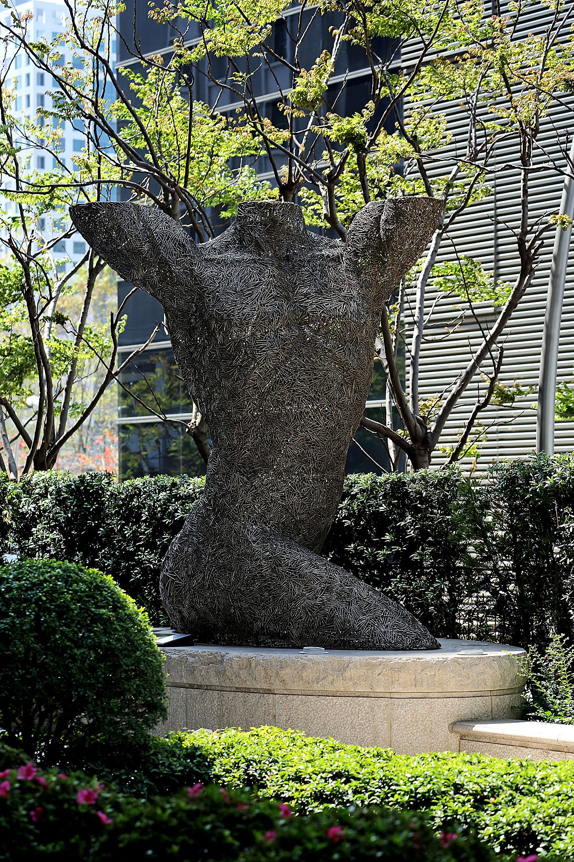  遠觀巍峨 細究深韻-2