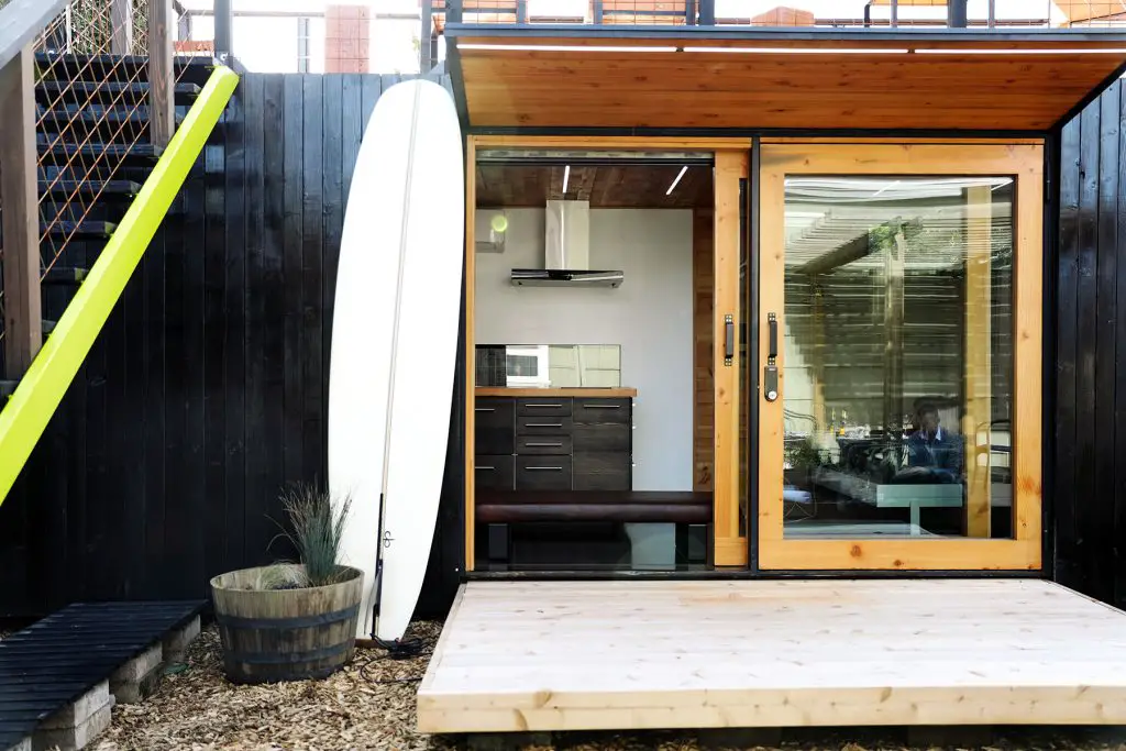 18m²木屋集装箱 | 极简设计与舒适生活的完美结合-6