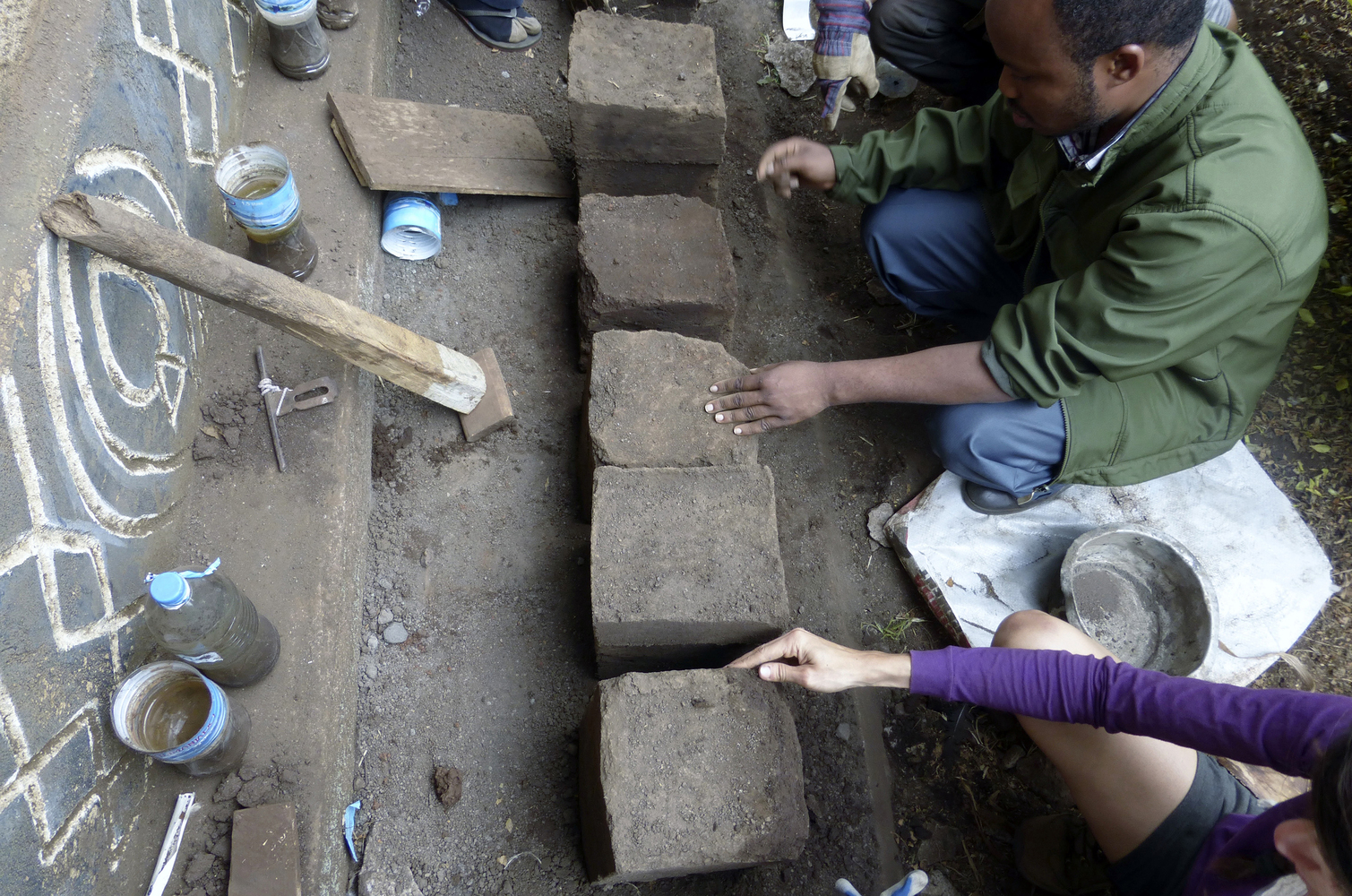 阿马尼图书馆-38