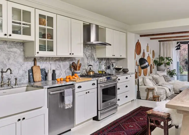 纽约布鲁克林区典型褐石屋改建 | 打造舒适优雅家庭住宅-9