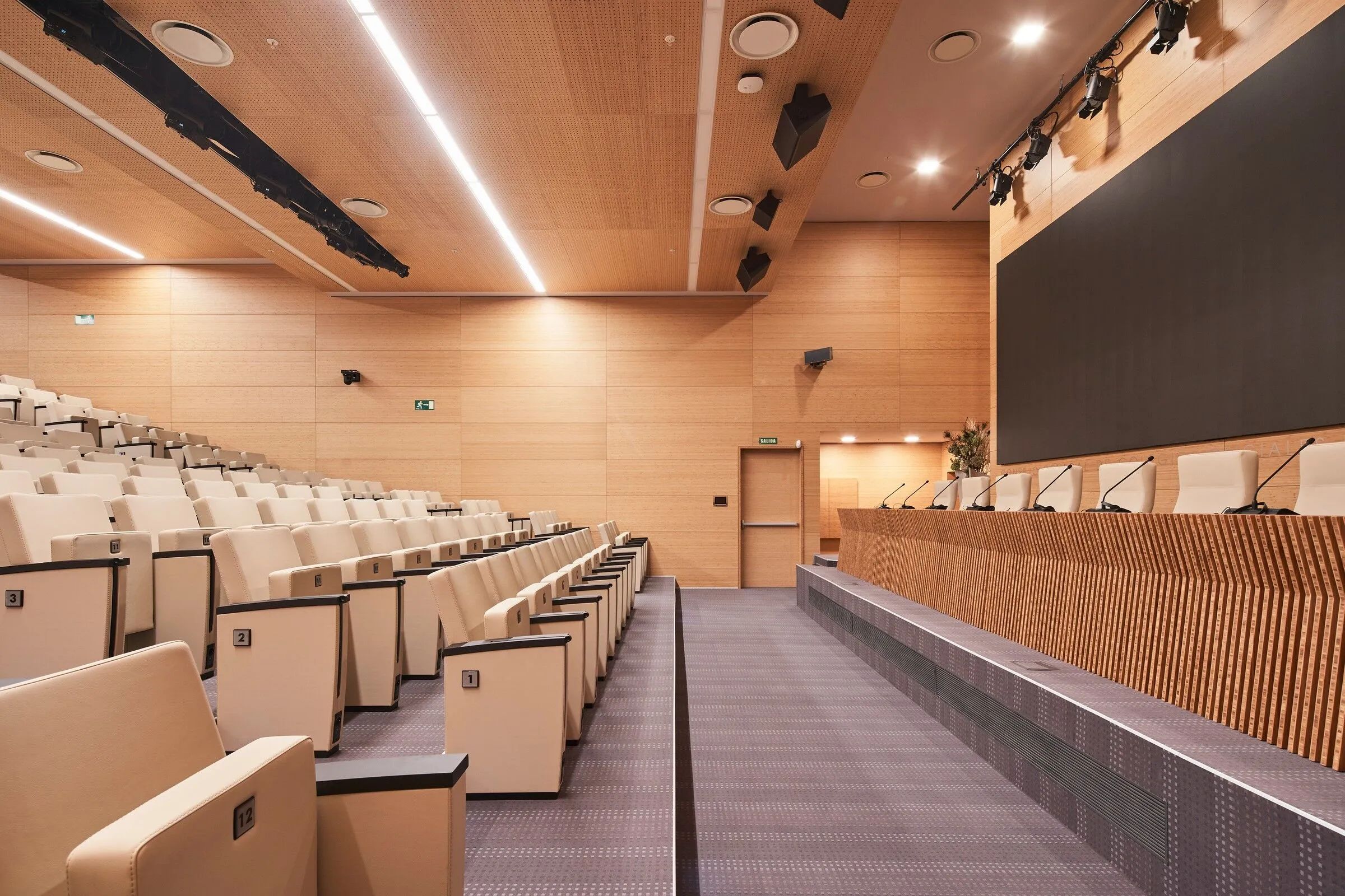 西班牙综合护理委员会丨西班牙马德里丨EUSA 建筑工作室-53