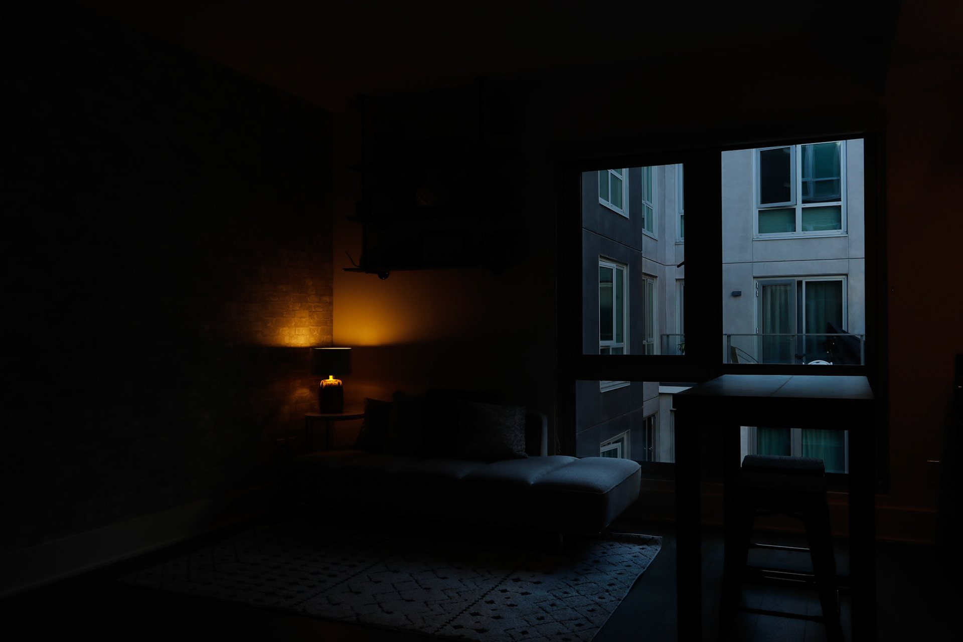 Market St, SF. 94103. AEB 5 Brackets-21