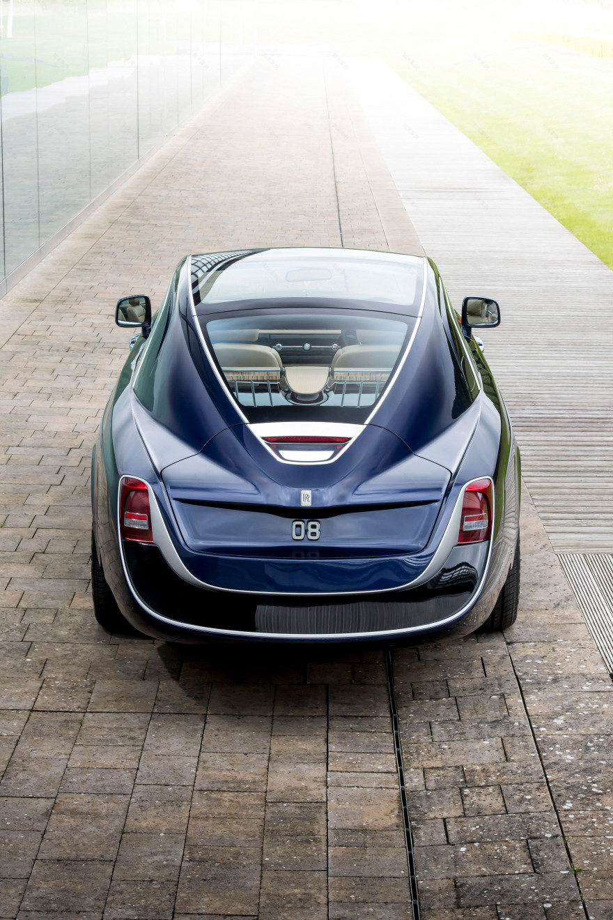 Rolls-Royce unveils bespoke Sweptail car worth $13,000,000-10
