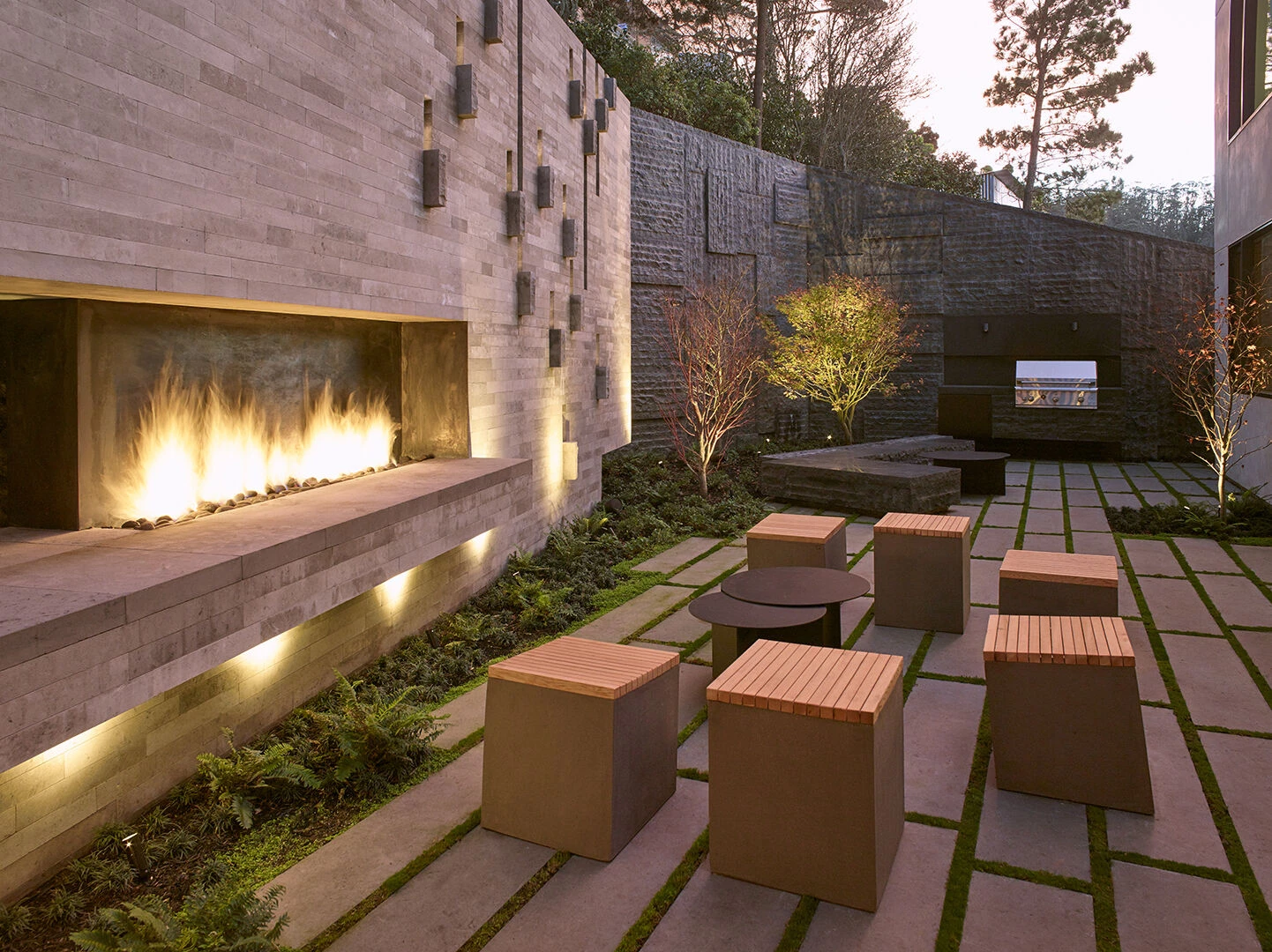 Tank Hill Residential Garden-16