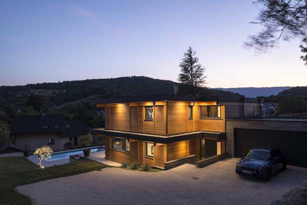 明亮的木质房屋丨Tangentes事务所建筑师Vessela Georges-3