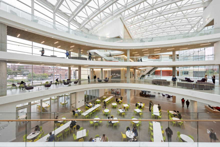 摩尔鲁布尤德尔与文艺复兴 3 建筑师共同打造卡内基梅隆大学商学院大卫·A·特普 quadrangle-21