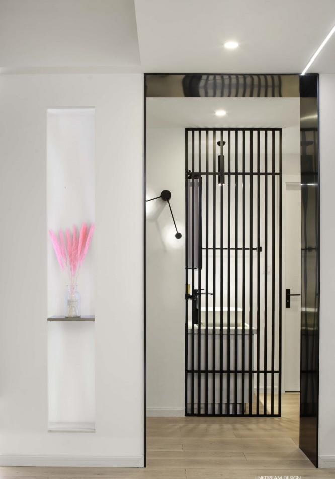 上海 W 酒店网红斗牛犬音箱照亮的两口之家-2