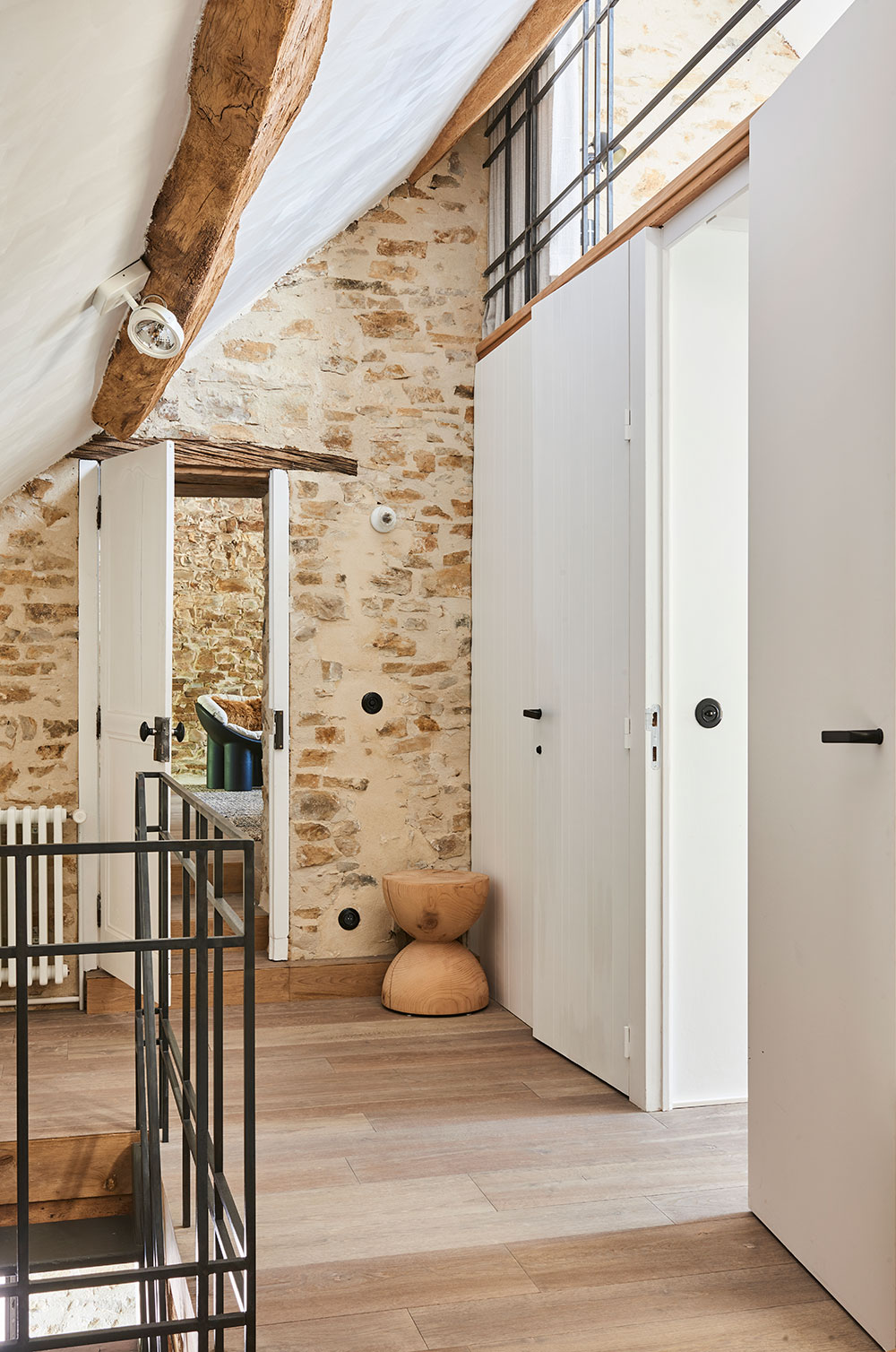 巴黎家庭法国乡村石屋的魔力时光-15